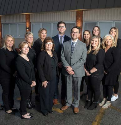 Broadway Family & Cosmetic Dentistry, highly trained dentist in Council Bluffs, AI